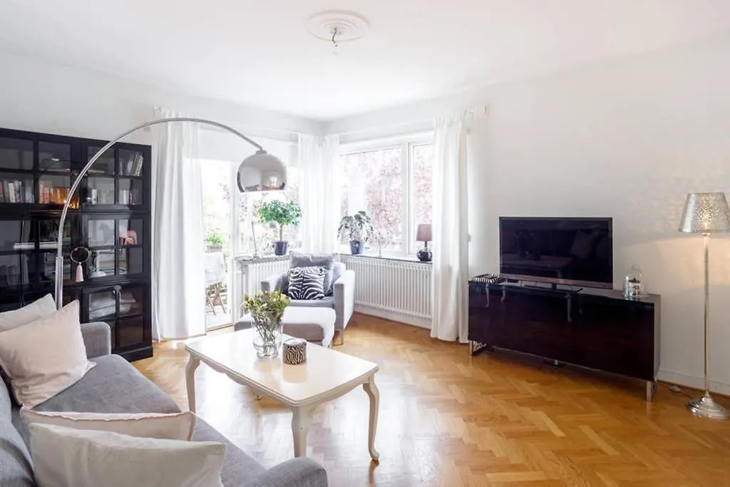 Boende I Ett Lugnt Och Centrumnara Villaomrade Göteborg